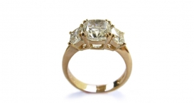 R1026 - prsten vyrobený z 18kt růžového zlata s diamanty - foto č. 130
